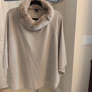 NWOT Forte Cashmere Taupe Cashmere Poncho sz OS